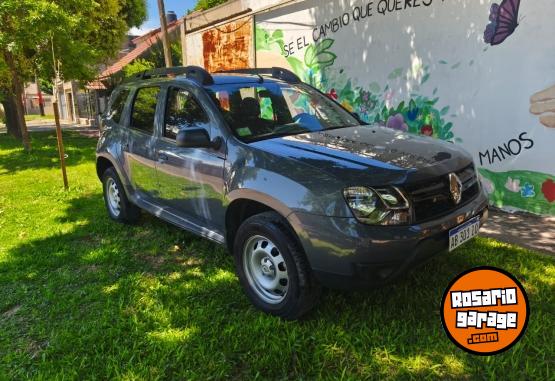 Autos - Renault Duster 2017 Nafta 81000Km - En Venta