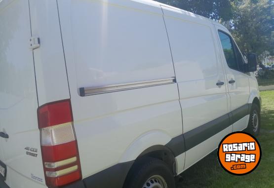 Utilitarios - Mercedes Benz SPRINTER 411 V2 2018 Diesel 35000Km - En Venta
