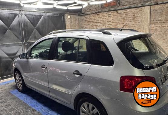 Autos - Volkswagen Suran Comfortline 2012 GNC 237000Km - En Venta
