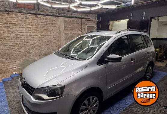 Autos - Volkswagen Suran Comfortline 2012 GNC 237000Km - En Venta