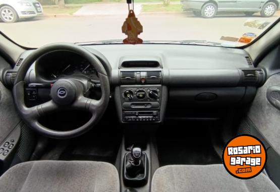 Autos - Chevrolet Corsa GLS 1997 Nafta 187000Km - En Venta