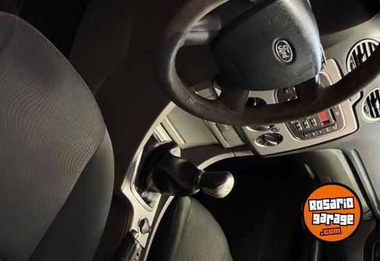 Autos - Ford Focus trend 1.6L 2012 Nafta 185000Km - En Venta
