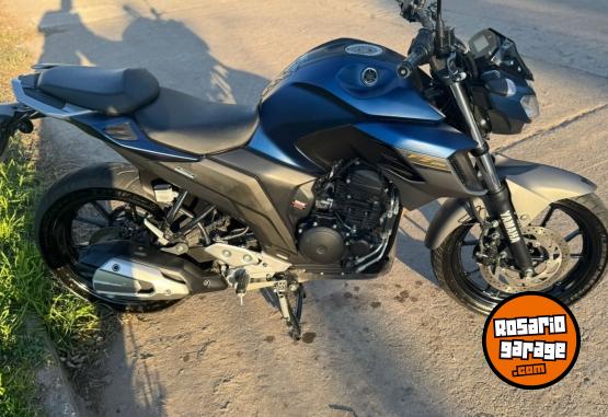 Motos - Yamaha FZ 250 2023 Nafta 8000Km - En Venta
