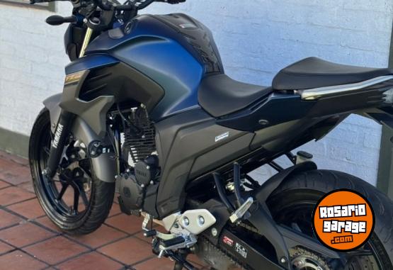 Motos - Yamaha FZ 250 2023 Nafta 8000Km - En Venta