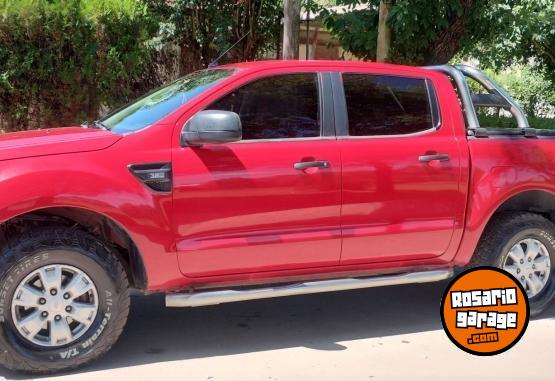 Camionetas - Ford ranger xls 2013 Diesel 155000Km - En Venta