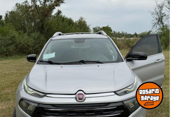 Camionetas - Fiat Toro volcano premium 2018 Diesel 171000Km - En Venta