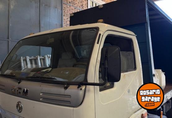 Camiones y Gr�as - Camion DFM - En Venta