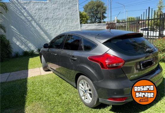 Autos - Ford Focus 2016 Nafta 94000Km - En Venta