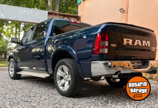 Camionetas - Dodge RAM LARAMIE V8 2019 Nafta 90000Km - En Venta