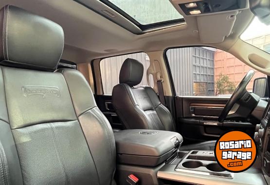 Camionetas - Dodge RAM LARAMIE V8 2019 Nafta 90000Km - En Venta