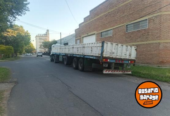 Camiones y Gr�as - Vendo/permuto - En Venta