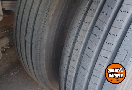 Camiones y Gr�as - Vendo/permuto - En Venta