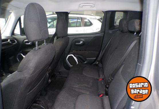 Camionetas - Jeep sport 1.8 a/t 2019 Nafta 70000Km - En Venta