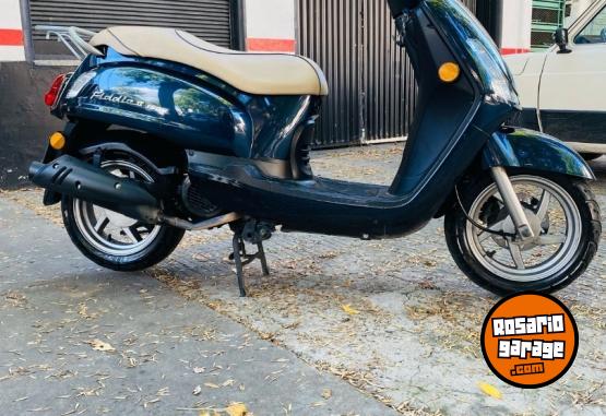 Motos - SYM FIDDLE II 150s 2021 Nafta 10800Km - En Venta