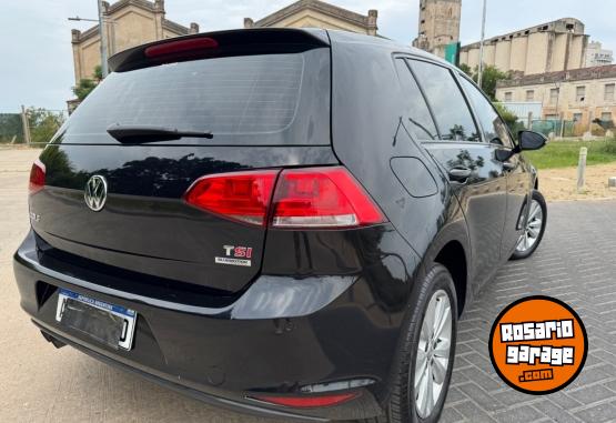 Autos - Volkswagen Golf 2017 Nafta 102000Km - En Venta