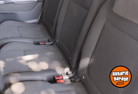 Autos - Peugeot 5008 Allure plus 2013 Nafta 111Km - En Venta