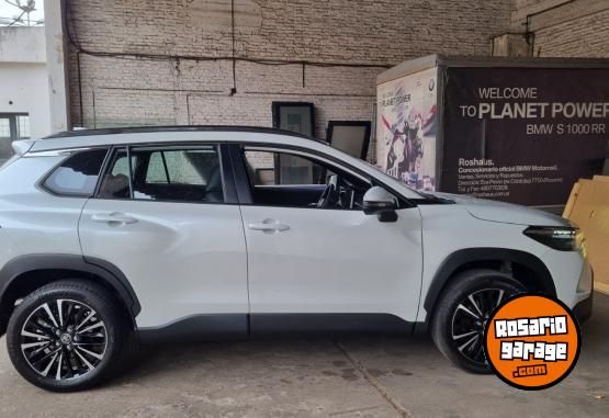 Autos - Toyota COROLLA CROSS SEG 2.0 2025 Nafta 2900Km - En Venta