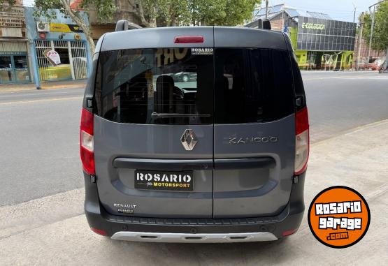 Utilitarios - Renault Kangoo Stepway 2018 Diesel  - En Venta