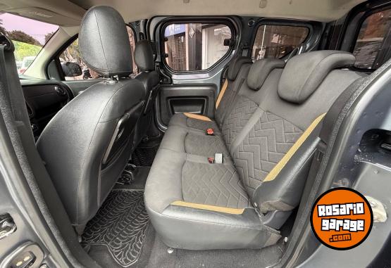 Utilitarios - Renault Kangoo Stepway 2018 Diesel  - En Venta