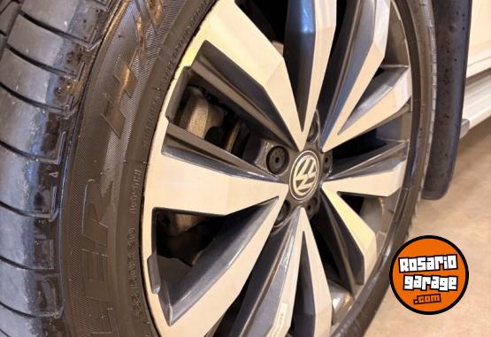 Camionetas - Volkswagen AMAROK EXTREME 3.0L V6 2024 Diesel 75000Km - En Venta