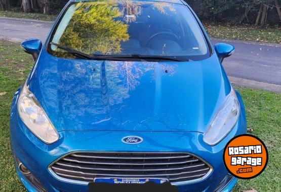 Autos - Ford FIESTA TITANIUM POWERSHIF 2017 Nafta 82000Km - En Venta
