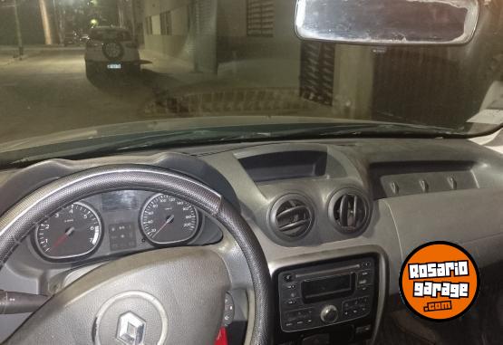 Autos - Renault Duster Expression 1.6 4x2 2012 GNC 218000Km - En Venta
