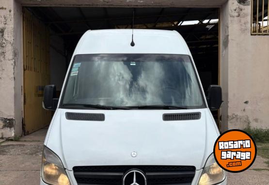 Utilitarios - Mercedes Benz 515 2015 Diesel 284000Km - En Venta