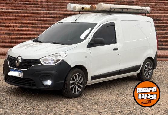Utilitarios - Renault Kangoo 2018 GNC 220000Km - En Venta