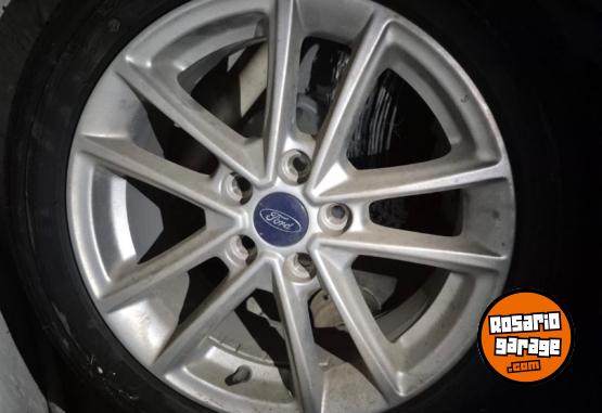 Accesorios para Autos - Llantas 205/55 R16 - En Venta