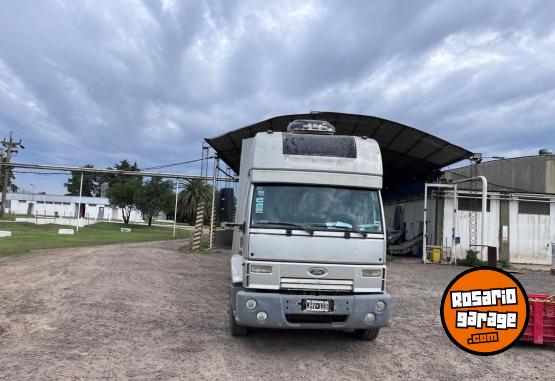 Camiones y Gr�as - Ford cargo 1832 - En Venta