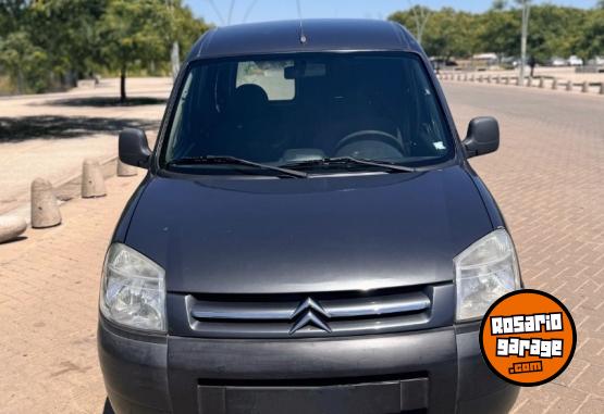 Utilitarios - Citroen BERLINGO 1.6 HDI BUSINESS 2014 Diesel  - En Venta