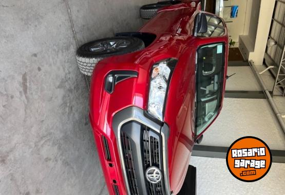 Camionetas - Toyota Hilux 2024 Diesel 11111Km - En Venta
