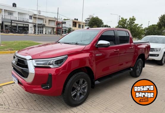 Camionetas - Toyota Hilux 2023 Diesel 11500Km - En Venta
