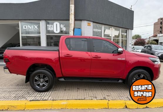 Camionetas - Toyota Hilux 2023 Diesel 11500Km - En Venta