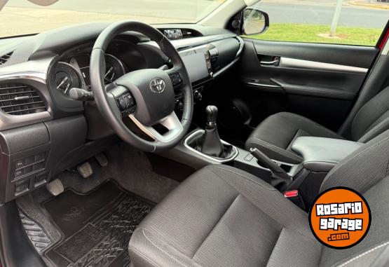 Camionetas - Toyota Hilux 2023 Diesel 11500Km - En Venta