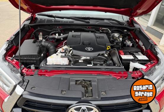 Camionetas - Toyota Hilux 2023 Diesel 11500Km - En Venta