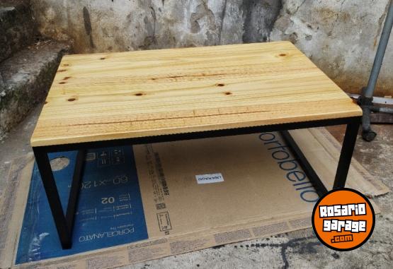 Hogar - Mesa ratona madera y hierro - En Venta