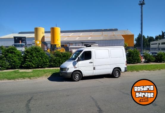 Utilitarios - Mercedes Benz Sprinter 2001 Diesel 370000Km - En Venta