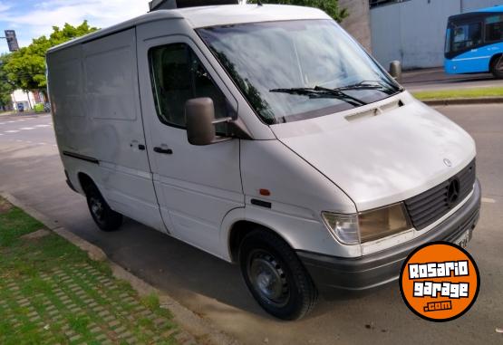 Utilitarios - Mercedes Benz Sprinter 2001 Diesel 370000Km - En Venta