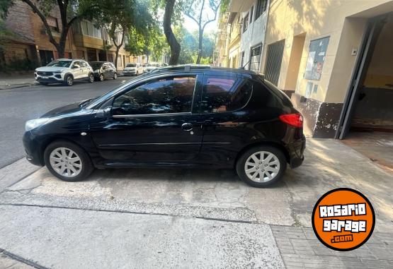 Autos - Peugeot 207 xt 2012 Nafta 132000Km - En Venta