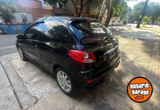 Autos - Peugeot 207 xt 2012 Nafta 132000Km - En Venta