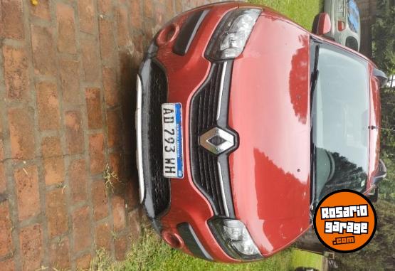 Autos - Renault Sandero 2019 Nafta 96000Km - En Venta