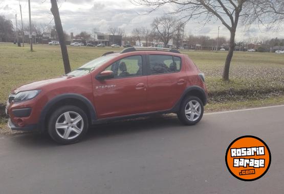 Autos - Renault Sandero 2019 Nafta 98000Km - En Venta