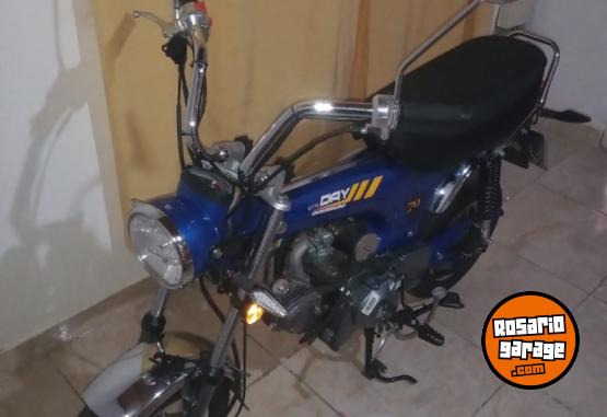 Motos - Guerrero Day 70 2024 Nafta 900Km - En Venta