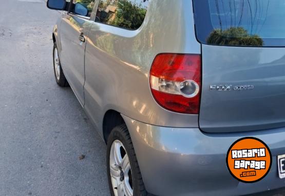 Autos - Volkswagen FOX 2005 trendline 1.6 2005 Nafta 165000Km - En Venta