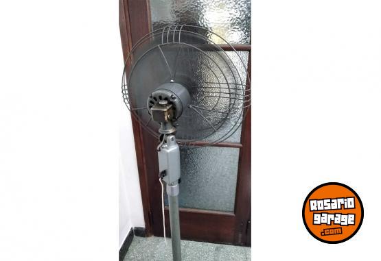 Hogar - Ventilador de pie todo metalico - En Venta