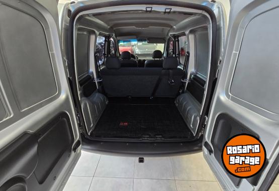 Utilitarios - Renault Kangoo confort ph3 2017 Nafta 70000Km - En Venta
