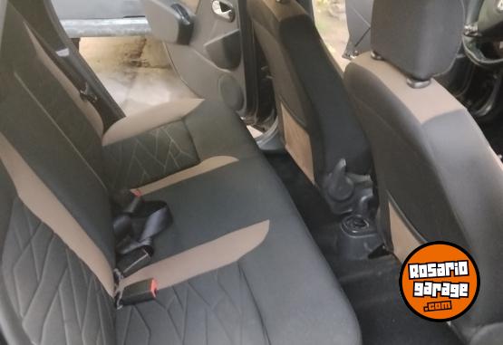 Camionetas - Renault Duster 4x4 2016 Nafta 105000Km - En Venta