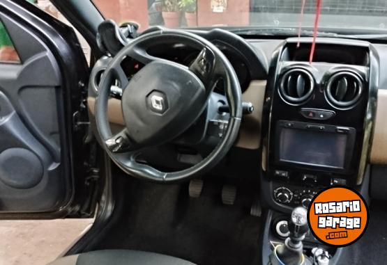 Camionetas - Renault Duster 4x4 2016 Nafta 105000Km - En Venta