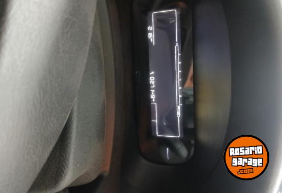 Utilitarios - Peugeot Partner 2018 Nafta 27000Km - En Venta